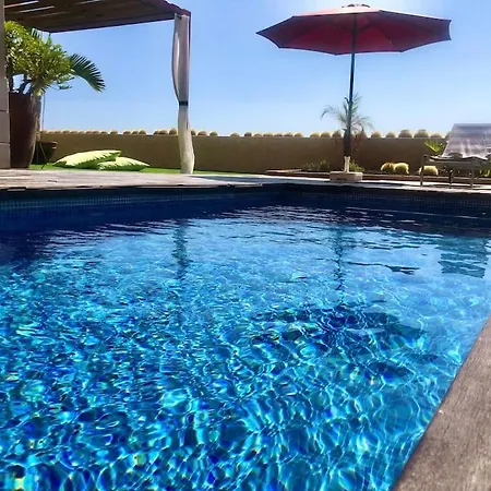 Precioso En Cruz Con Piscina *